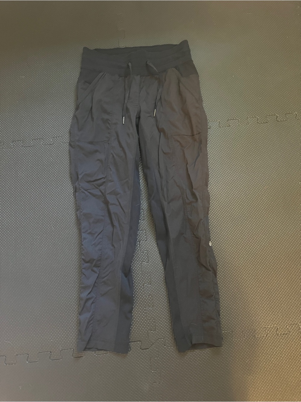 Lululemon EUC Black Dance Studio Pants 27 Inch Inseam Size 6